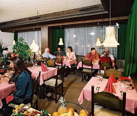 Ambiente Guesthouse Зас-Фе Экстерьер фото