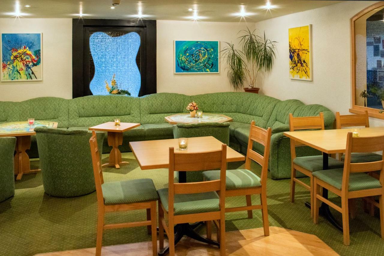 Ambiente Guesthouse Зас-Фе Экстерьер фото